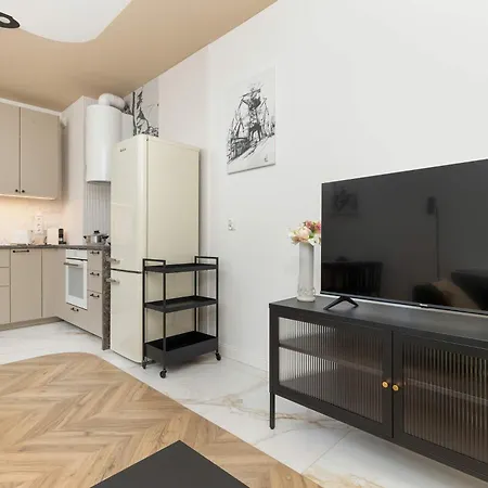 Apartment Kartuska Stylish & Parking By Renters *