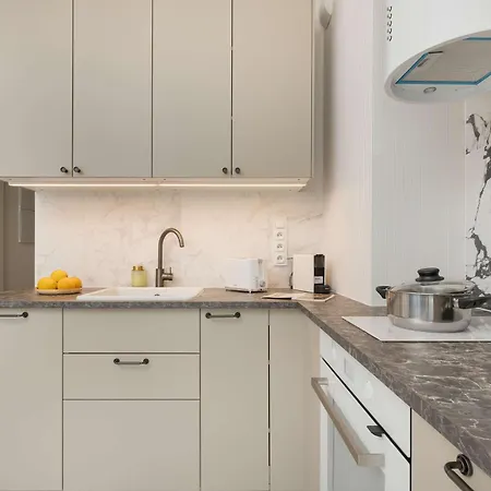Kartuska Stylish & Parking By Renters