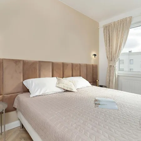 Apartment Kartuska Stylish & Parking By Renters