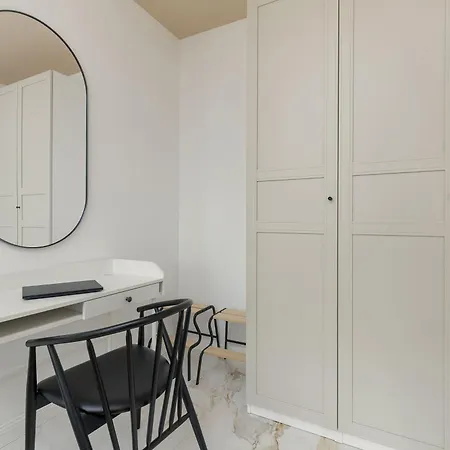 Kartuska Stylish & Parking By Renters Appartement Gdańsk
