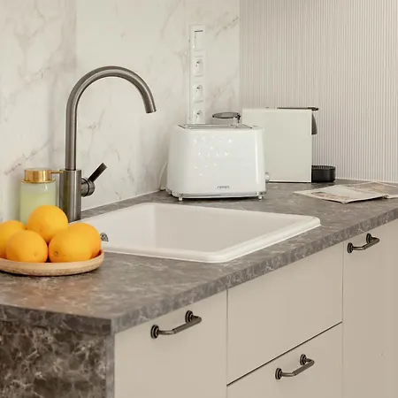 Apartment Kartuska Stylish & Parking By Renters Danzig