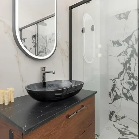 Kartuska Stylish & Parking By Renters